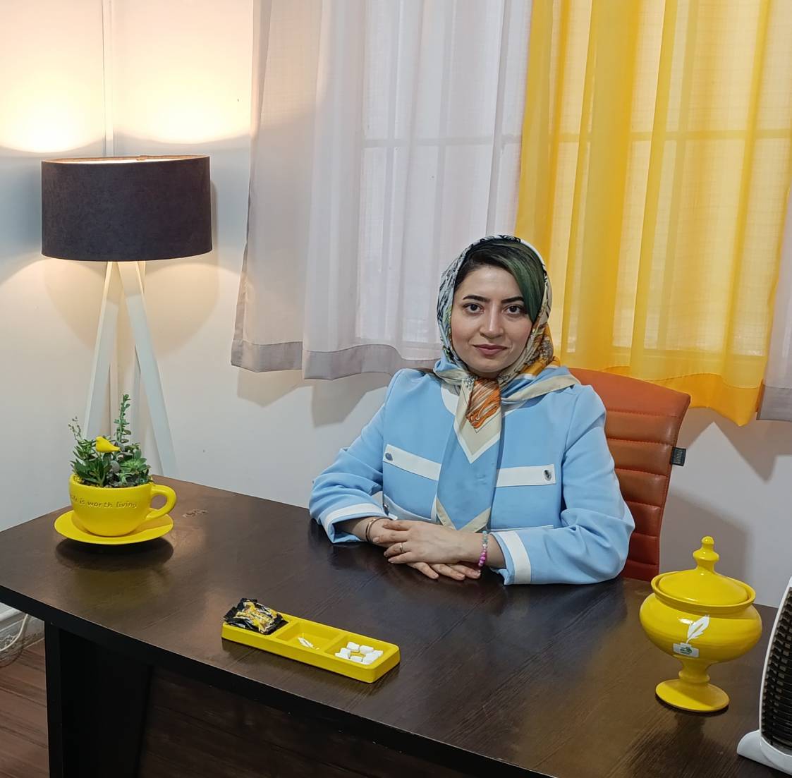 هانیه مهدی وند